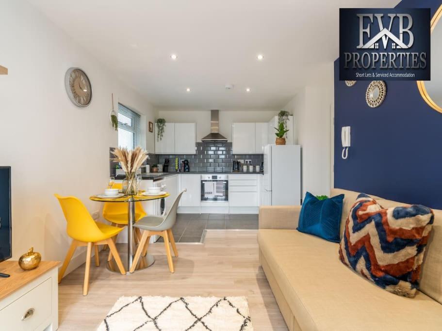 Charming Cosy Getaway Ideal For Leisure & Business Southampton Dış mekan fotoğraf